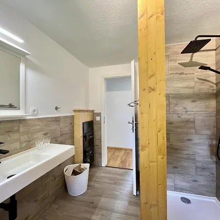 Rothuesli 35 By Interhome